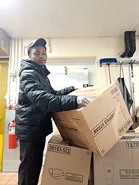 Dropdingo online show from November 2025 01:39:02 PM