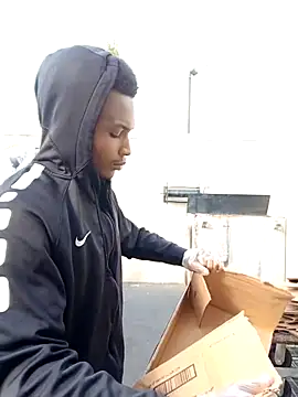 Dropdingo online show from November 2025 03:06:02 PM