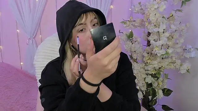 Jenny Wolridge  online show from February 2026 08:11:02 PM