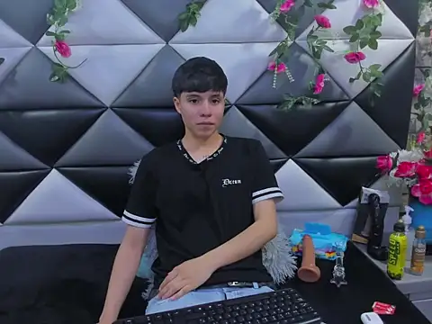 Bruno Cruzz online show from November 2025 02:38:02 AM