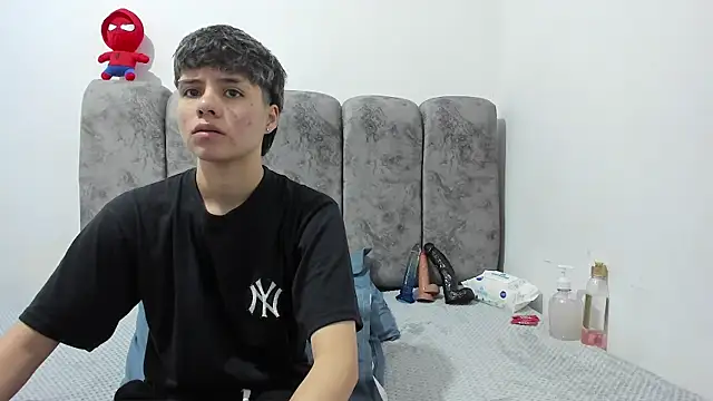Bruno Cruzz online show from May 2026 01:58:02 AM