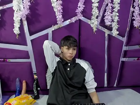 Bruno Cruzz online show from February 2026 03:15:01 AM