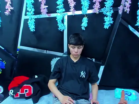 Bruno Cruzz online show from December 2025 02:29:02 AM