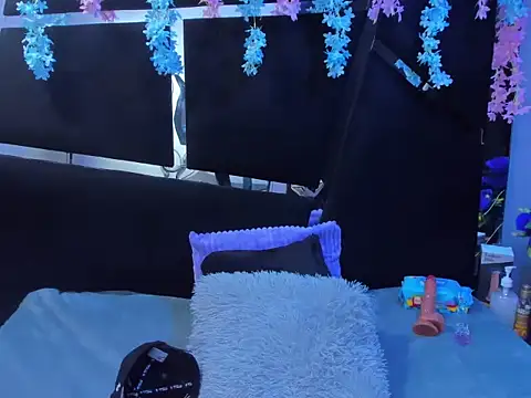 Bruno Cruzz online show from November 2025 02:59:01 AM