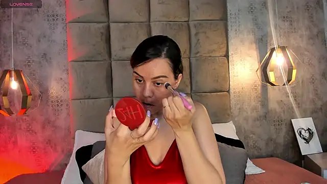 Sky Junne online show from February 2026 06:04:02 PM