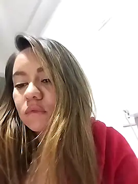 Sky Junne online show from February 2026 05:40:01 AM