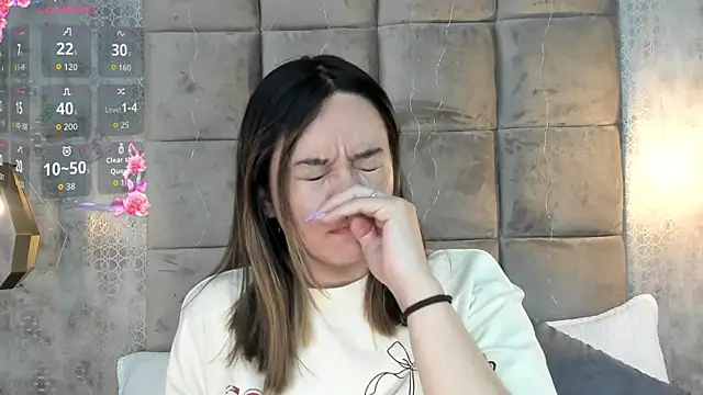 Sky Junne online show from February 2026 05:36:02 PM