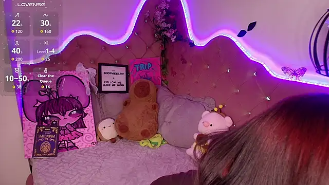 sophiievv online show from October 2025 07:13:02 PM