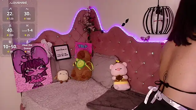 sophiievv online show from October 2025 07:13:02 PM