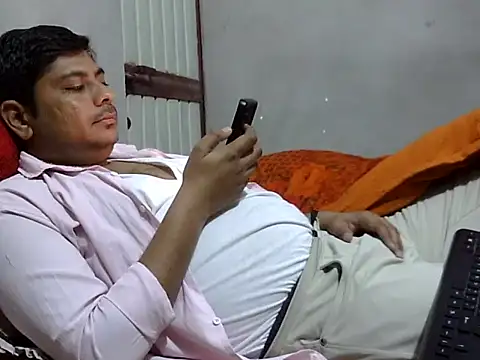 Ajmersingh335512 online show from February 2026 03:45:01 PM