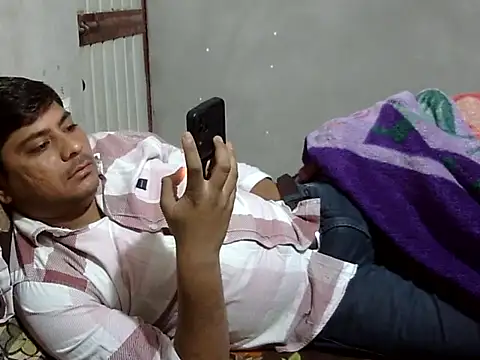 Ajmersingh335512 online show from April 2026 05:15:02 PM