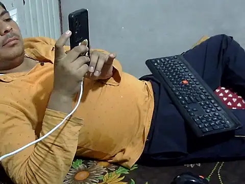 Ajmersingh335512 online show from April 2026 03:40:02 PM