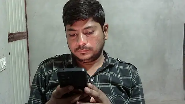Ajmersingh335512 online show from April 2026 04:47:02 PM