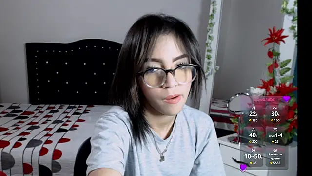 Snapshot of Coraline_Playful chatting on September 2025 12:41:01 PM Coraline Playful online show from September 2025 12:41:01 PM