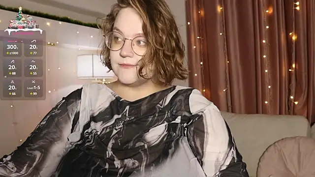 Snapshot of Alissa_S chatting on December 2024 12:55:02 PM Alissa S online show from December 2024 12:55:02 PM