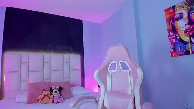 SammyRose  online show from October 2025 07:35:02 PM