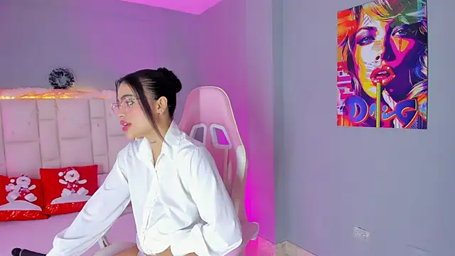 SammyRose  online show from December 2025 07:52:01 PM