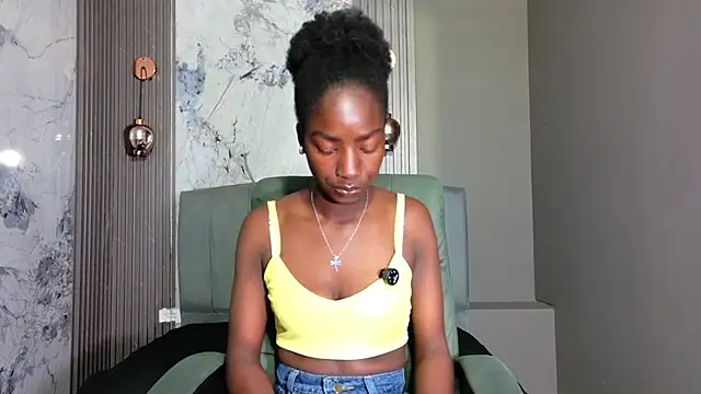 Snapshot of katia_green1 chatting on November 2025 12:38:02 PM katia green1 online show from November 2025 12:38:02 PM