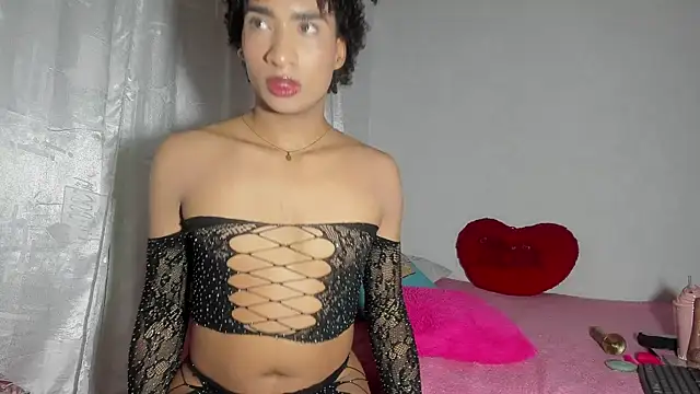 Stannlyy online show from October 2025 04:44:02 AM