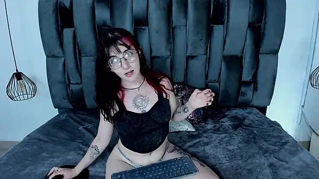 AfroditaLeclair online show from October 2025 08:08:01 PM