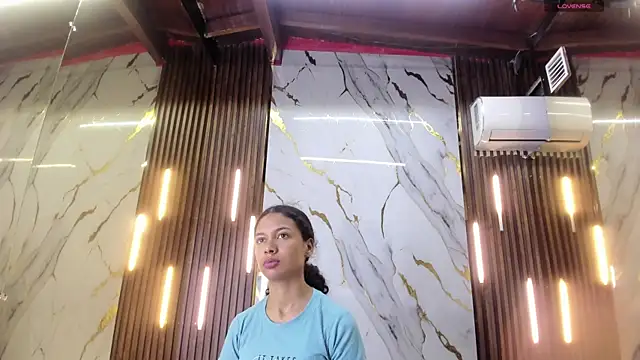 VictoriaDuart online show from January 2026 08:48:01 PM