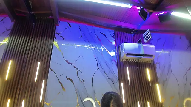 VictoriaDuart online show from June 2026 08:19:01 PM