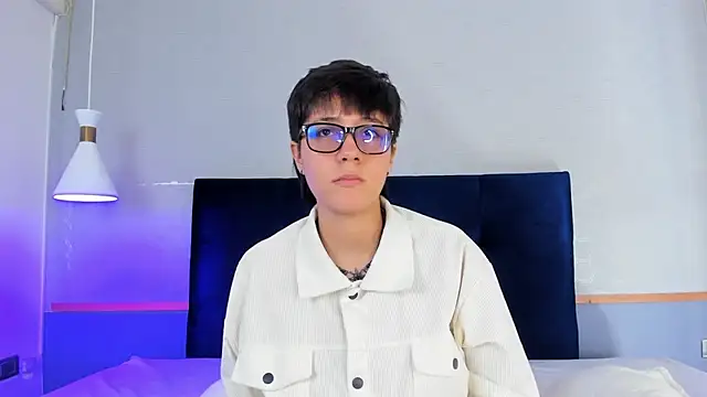 Snapshot of Tsuki_Maru chatting on December 2025 08:17:02 PM Tsuki Maru online show from December 2025 08:17:02 PM