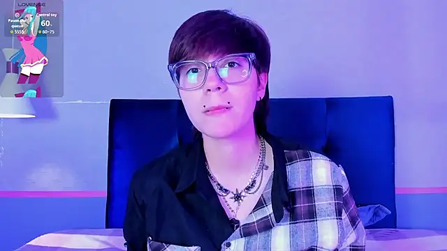 Tsuki Maru online show from February 2026 09:10:02 PM