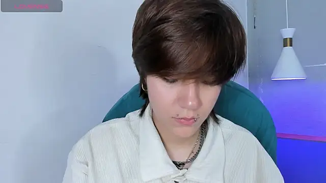 Tsuki Maru online show from April 2026 01:27:01 PM