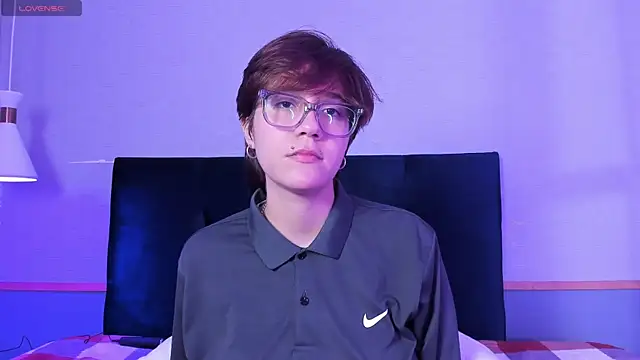 Tsuki Maru online show from March 2026 12:54:01 PM