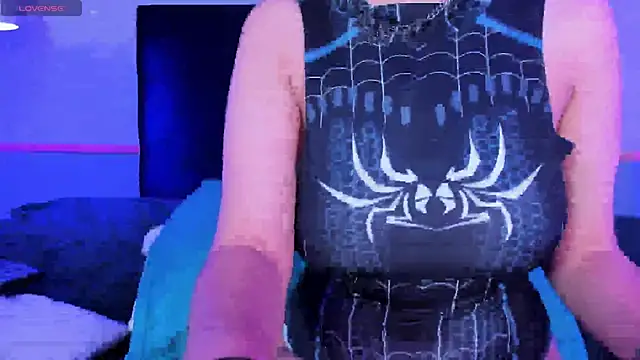 Tsuki Maru online show from February 2026 09:03:02 PM