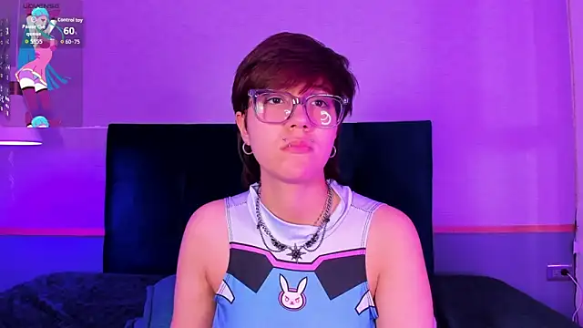 Tsuki Maru online show from February 2026 08:09:01 PM