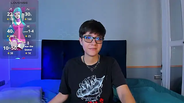 Snapshot of Tsuki_Maru chatting on November 2025 08:20:01 PM Tsuki Maru online show from November 2025 08:20:01 PM