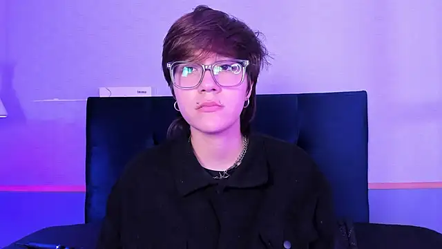 Tsuki Maru online show from March 2026 09:29:02 PM