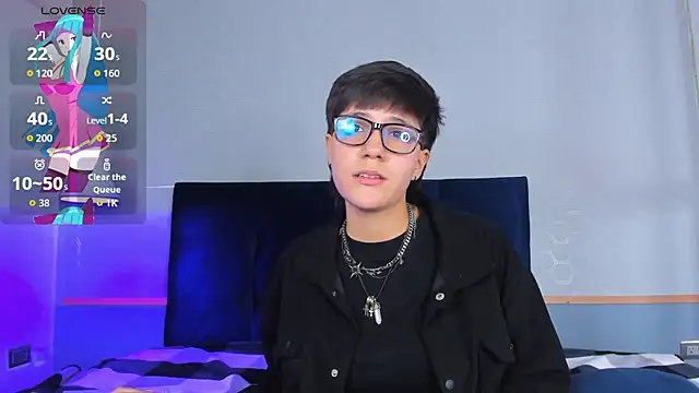 Snapshot of Tsuki_Maru chatting on December 2025 04:18:02 AM Tsuki Maru online show from December 2025 04:18:02 AM