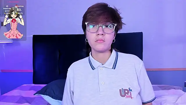 Tsuki Maru online show from March 2026 10:04:02 PM