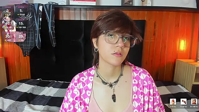 Tsuki Maru online show from March 2026 08:32:01 PM