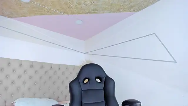 BritanyBrown  online show from March 2026 02:11:01 AM