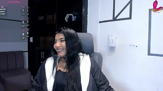 BritanyBrown  online show from March 2026 01:37:01 PM