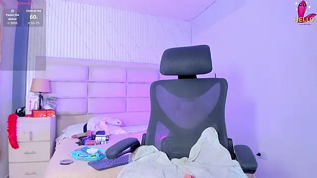 BritanyBrown  online show from April 2026 05:15:01 AM