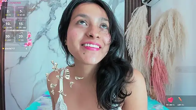 Snapshot of violettawatson chatting on September 2025 12:49:01 PM violettawatson online show from September 2025 12:49:01 PM