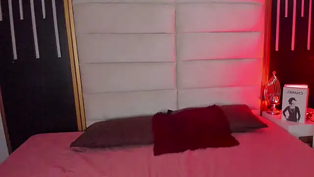 RebecaSnow online show from March 2026 12:03:01 AM