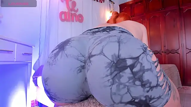 Snapshot of Shantal_777 chatting on February 2026 02:05:01 PM Shantal 777 online show from February 2026 02:05:01 PM