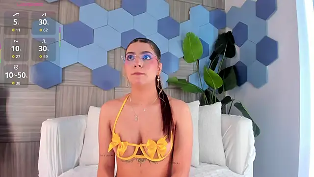 MilaGrace1 online show from February 2026 10:38:02 AM