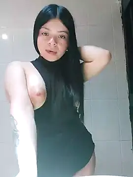 LunaJacobs online show from September 2025 04:31:01 PM