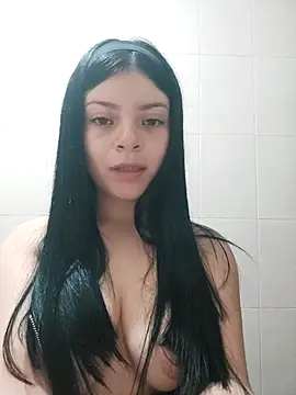 Snapshot of LunaJacobs chatting on November 2025 12:15:02 AM LunaJacobs online show from November 2025 12:15:02 AM