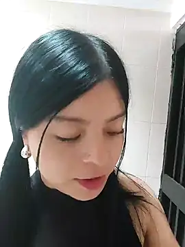 LunaJacobs online show from May 2026 08:50:02 PM
