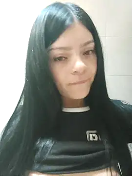 LunaJacobs online show from March 2026 06:39:01 PM