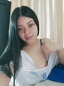 LunaJacobs online show from October 2025 12:34:01 AM