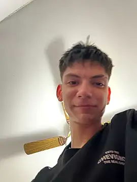 Snapshot of Luck__090 chatting on October 2025 12:56:02 AM Luck 090 online show from October 2025 12:56:02 AM